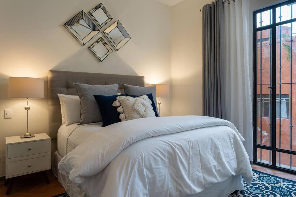 Elegant 3Br Home With Rooftop & Grill In Centro San Miguel Σαν Μιγκέλ ντε Αγιέντε Εξωτερικό φωτογραφία