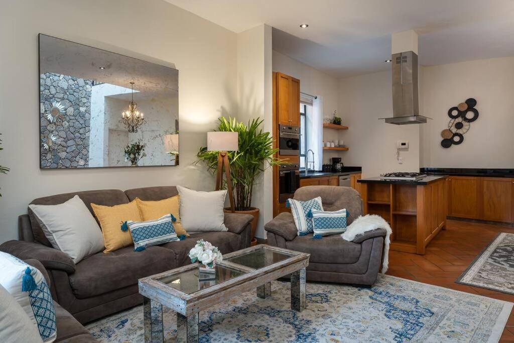 Elegant 3Br Home With Rooftop & Grill In Centro San Miguel Σαν Μιγκέλ ντε Αγιέντε Εξωτερικό φωτογραφία